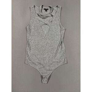 EXPRESS Gray Ribbed Knit Criss Cross Choker Neck Sleeveless Thong Bodysuit Sz L
